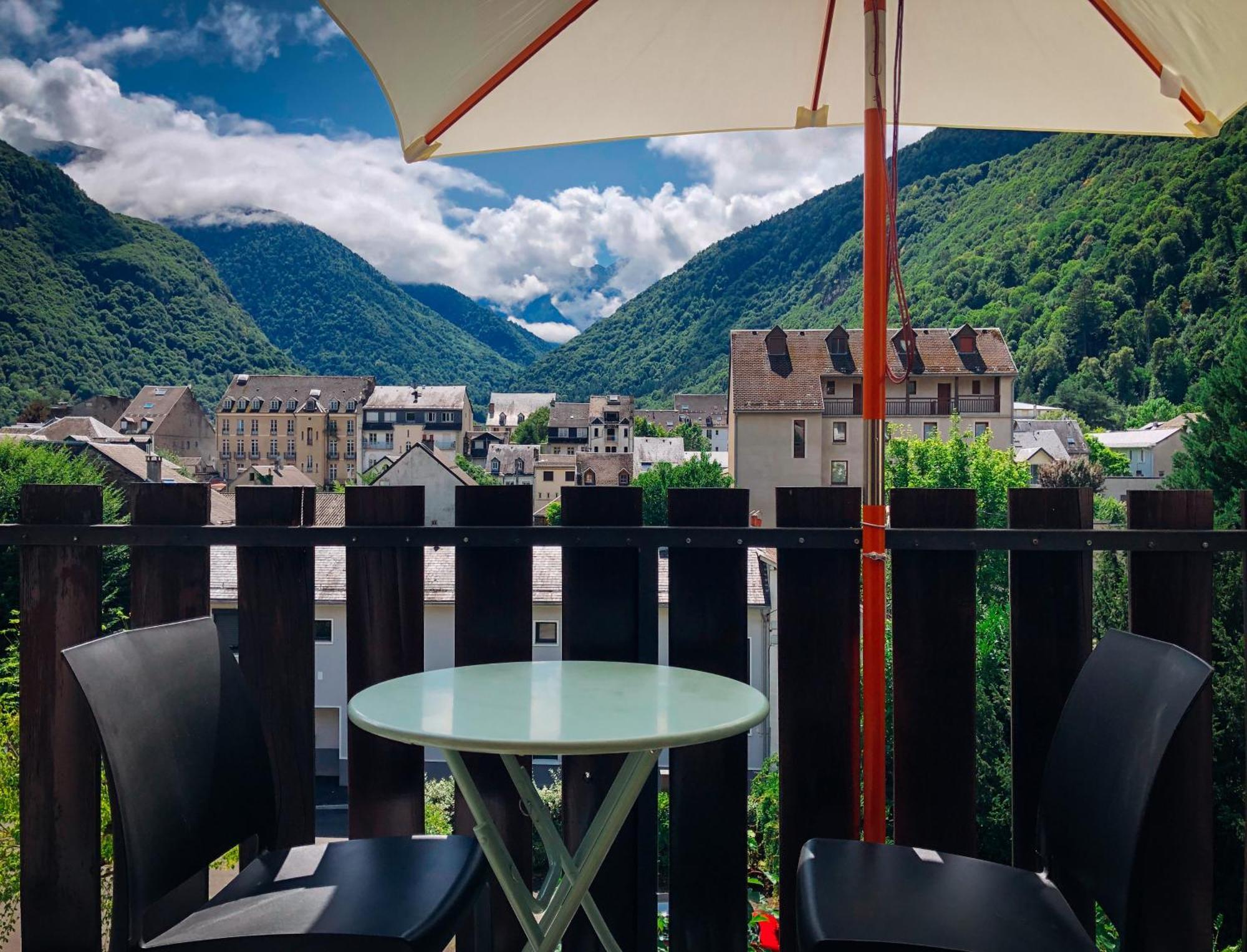 Cano'Py, Charmant 2 Pieces Avec Vue Montagne En Coeur De Ville Bagnères-de-Luchon Zewnętrze zdjęcie